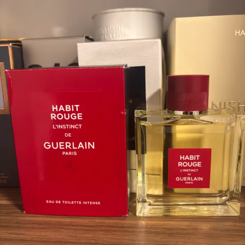 Habit rouge l?instinct de Guerlain