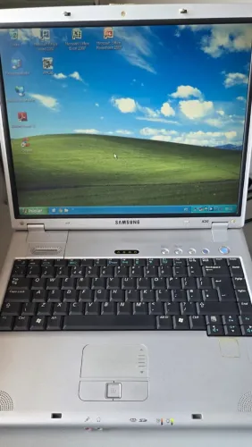 Clássico Notebook Samsung X20 15"