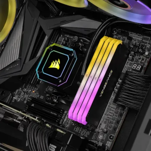 Memória DDR4 Corsair Vengeance RGB RS | 32GB (4x8GB) | 3200MHz | Excelente Estado