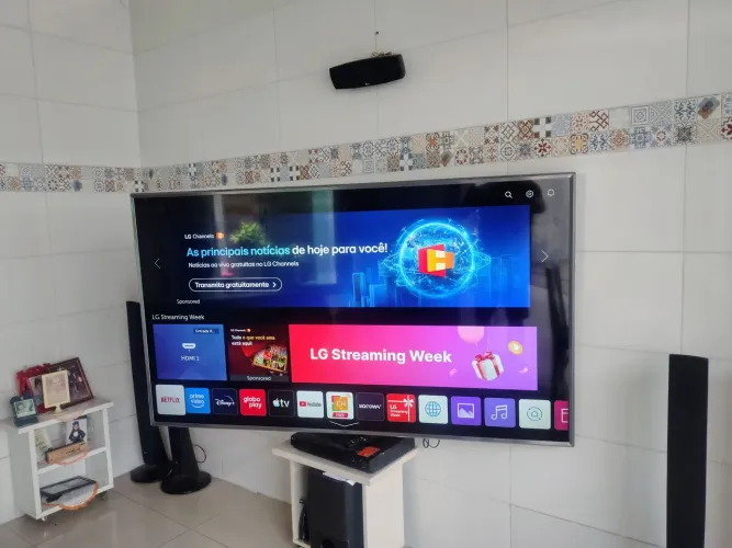 Tv smart tv 75 polegadas semi nova 