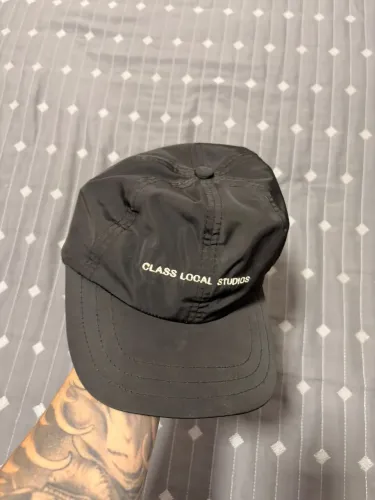 BONÉ CLASS LOCAL STUDIOS CLASSIC SPORT HAT 