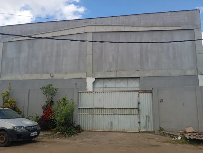 Localização privilegiada aluguel Galpão Bairro Papagaio