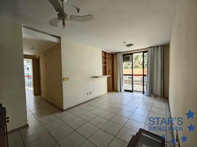 Excelente apartamento de 2 quartos no coração do Flamengo! Prédio com academia, piscina e 