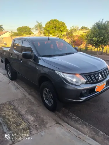 Mitsubishi L200 Triton Sport GLX 2.4 CD Diesel Mec. 2018