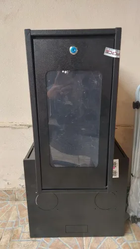 rack para equipamentos de rede ou servidor da marca Force Tecnologia
