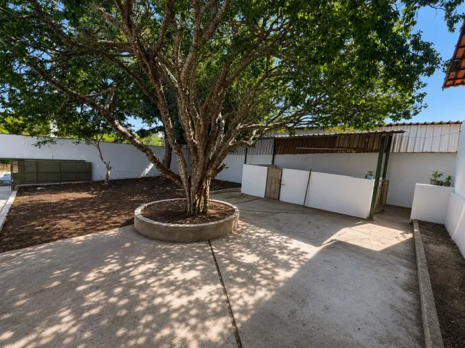 Casa em terreno de 449,5 m² no Jardim América | Excelente localização e grande potencial