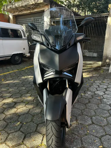 X max 250 2025 abs