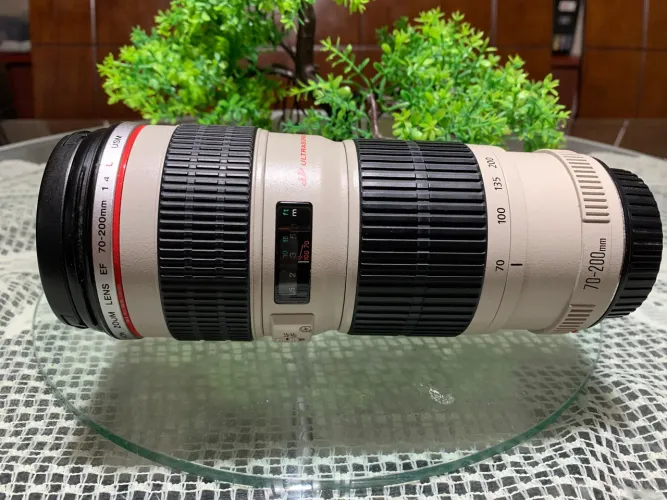 LENTE CÂNON EF 70-200 F4 L USM ULTRASONIC
