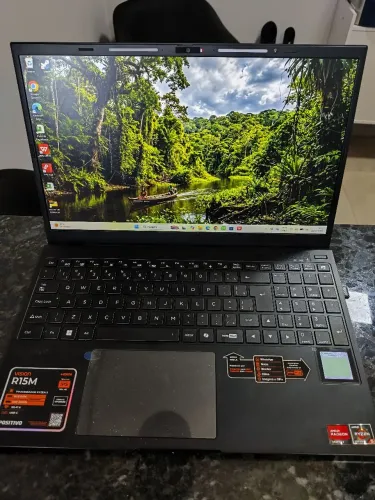 Notebook positivo 
