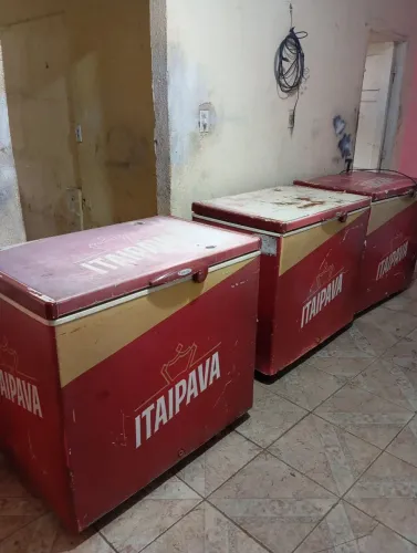 VENDO FREEZER FRICON 1 PORTA 350L TODOS ORIGINAIS DOU GARANTIA FAÇO A ENTREGA