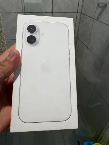 Vendo ou troco em iPhone 15 pro Max com volta pra mim