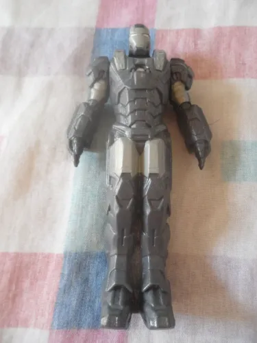 Boneco Homem de Ferro cinza do Burger King 11 cm de comprimento