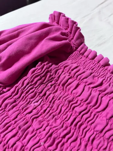 Croped jeans tecido rosa 