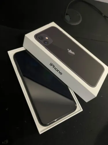 Apple iPhone 11 - 64gb