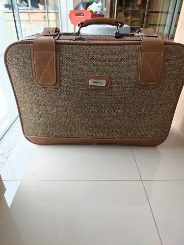 Mala de viagem primícia vintage
