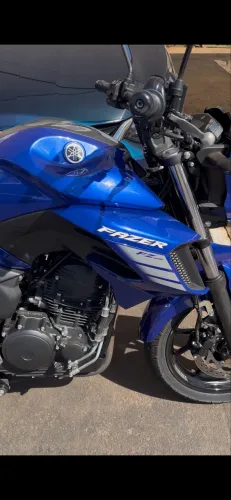 FZ25 2023