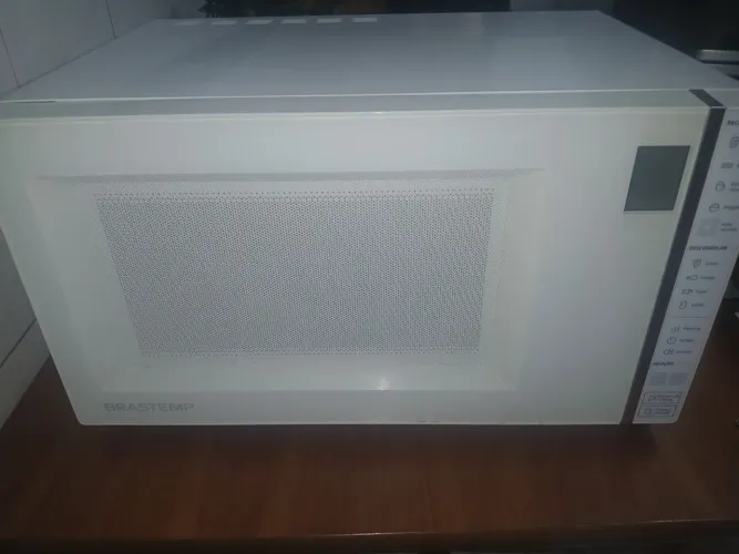 Micro-ondas novíssimo
