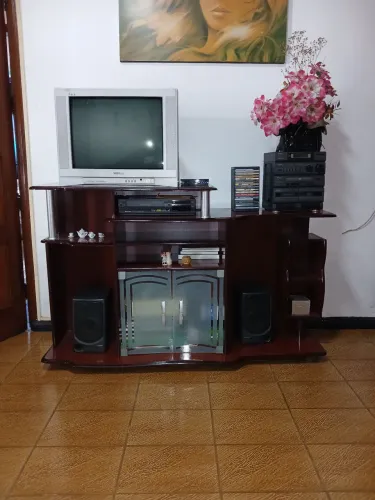 Estante para tv(fale com marilda *)