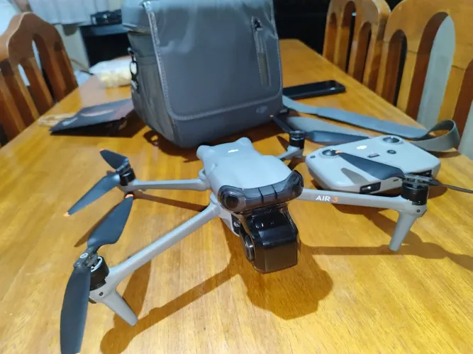Drone - Dji Air 3
