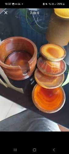 Jogo porta copo de quartzo e madeira