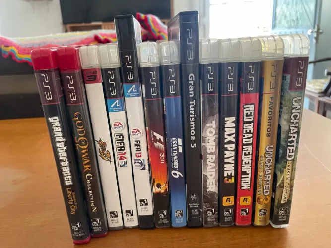 PS3 SLIM IMPECÁVEL