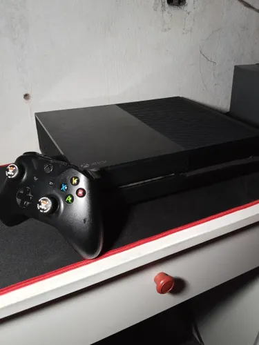 ? Xbox One Fat 500GB + Jogos + Controle - ACEITO PROPOSTAS