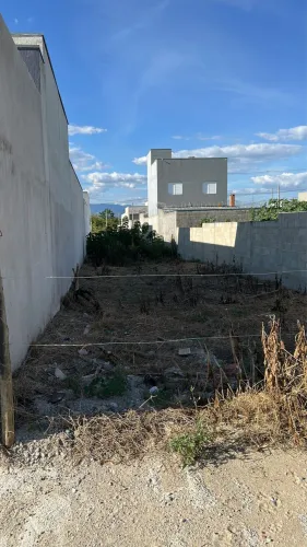 Terreno no quintas de Santa Cruz 