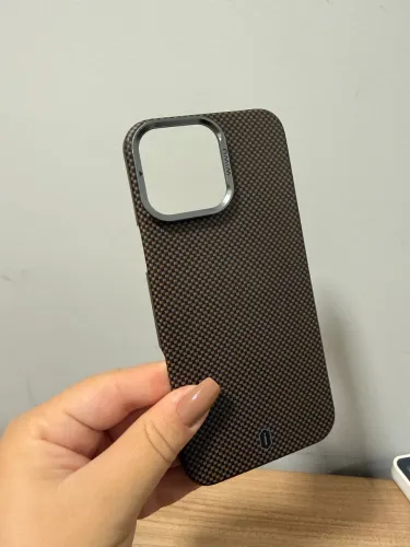 Capa Magnética p/ iPhone 16 pro max aramid armor Kevlar Wiwu 