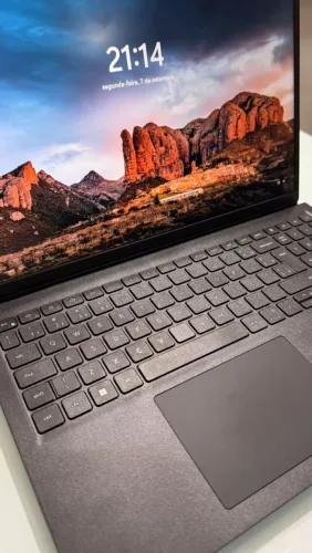 Dell Inspiron 15 3520 - Core i5 13ª Geração | 16GB | SSD 512GB | Garantia Dell