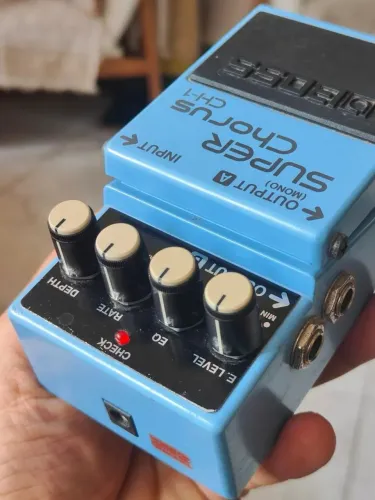 PEDAL SUPER CHORUS E COMPRESSOR
