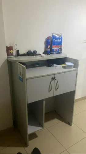 Bancada estilo recepção(aceito cartão)