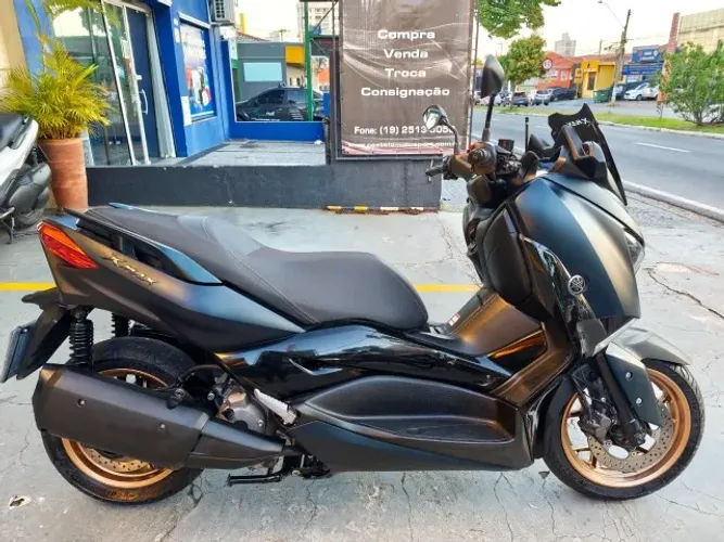 Yamaha XMAX 250 2024
