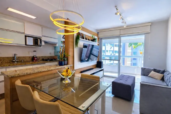 Apartamento à venda, 2 quartos, 1 suíte, 1 vaga, Centro - Florianópolis/SC