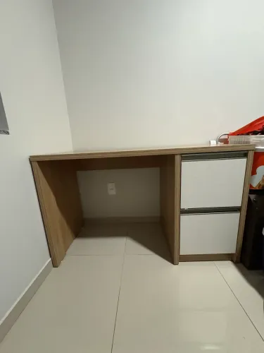 Mesa de Escritório com 2 Gavetões em MDF