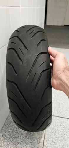 Par de pneus Kenda 120/70/15 e 140/70/14
