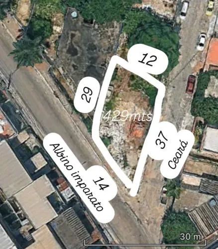 Vendo terreno de esquina 