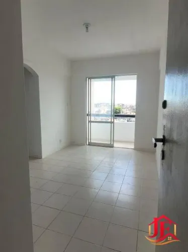 Apartamento com 2 dormitórios à venda, 65 m² por R$ 200.000,00 - IAPI - Salvador/BA