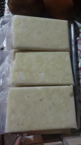 Vendo polpa de cupuaçú cortada na tesoura