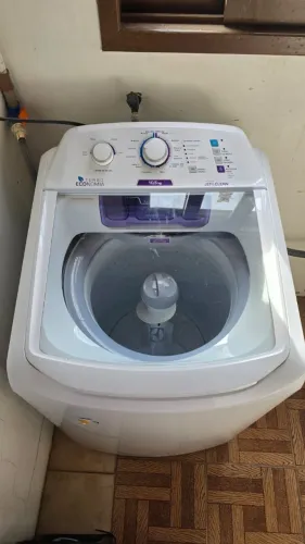 Máquina de lavar Electrolux 10,5 kg Turbo Economia Jet&Clean