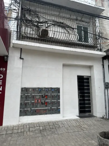 Alugo Prédio c/ 19 salas - 7 banheiros (4 sociais + 3 suítes)