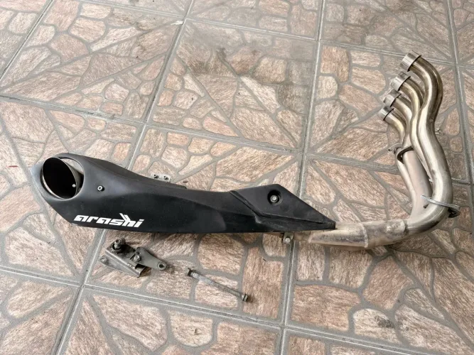 Escapamento esportivo para Suzuki GSX S 1000