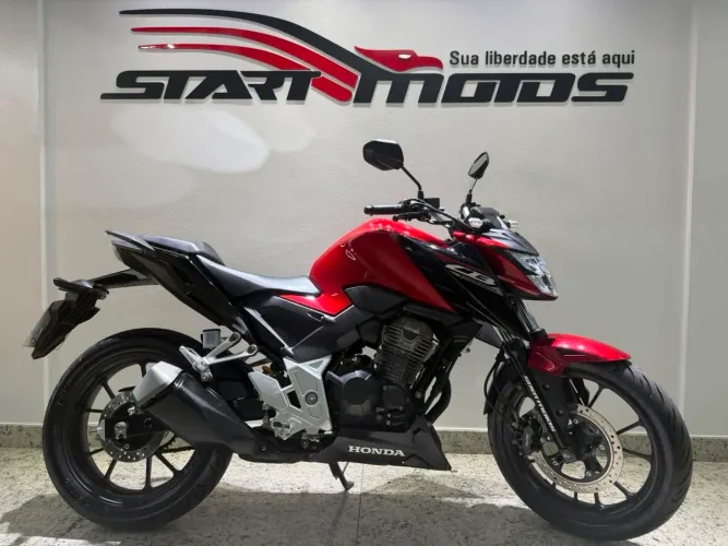 HONDA CB300F TWISTER CBS 2025