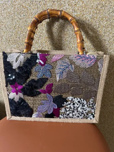 Bolsa lindíssima e chique