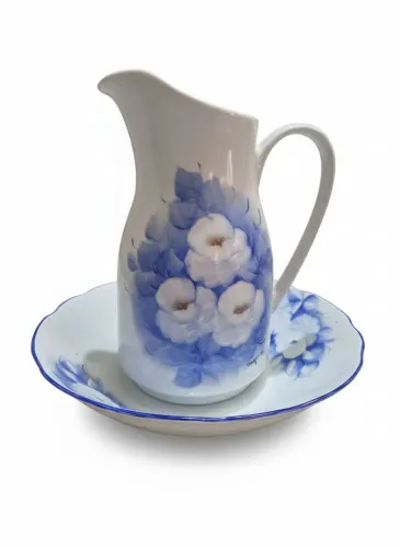 Porcelana: Jarro + Bacia Pintados à mão 