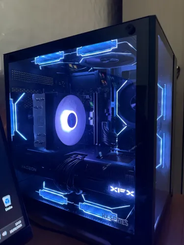 Faço montagens e upgrades em pc
