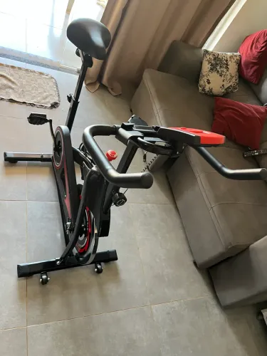 Vendo Bicicleta ergométrica 150kg
