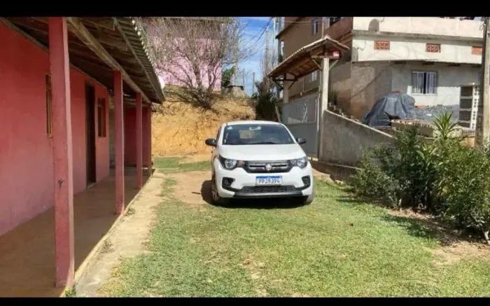Vendo linda casa em caxixe frio ( venda nova do imigrante)