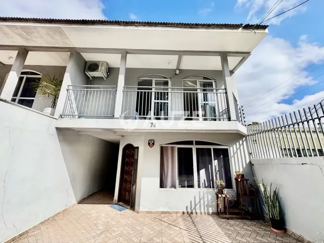 Sobrado à Venda no Uberaba, Curitiba, PR