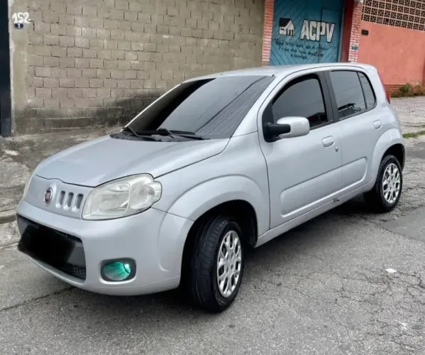 Fiat Uno Vivace/rua 1.0 EVO Fire Flex 8V 5P 2014