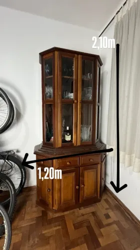 Cristaleira de Madeira de Lei - 2 partes